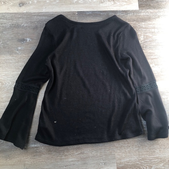 🖤The Children’s Place Top Size 10/12 - Picture 2 of 2